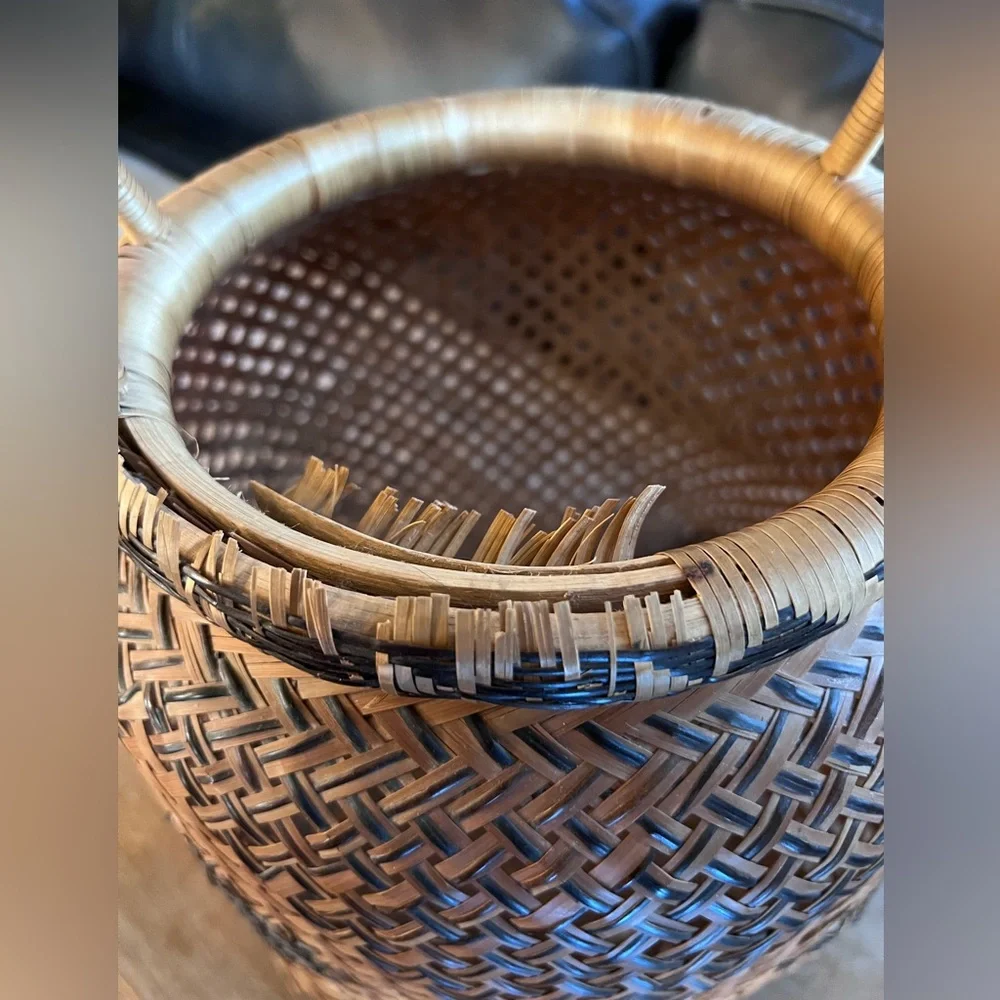 ❤️ Antique Handled Basket 🖤🖤🖤